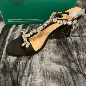 Black Women's Heels w/ Crystal Embellishments by Lauren Lorraine Size 8.5